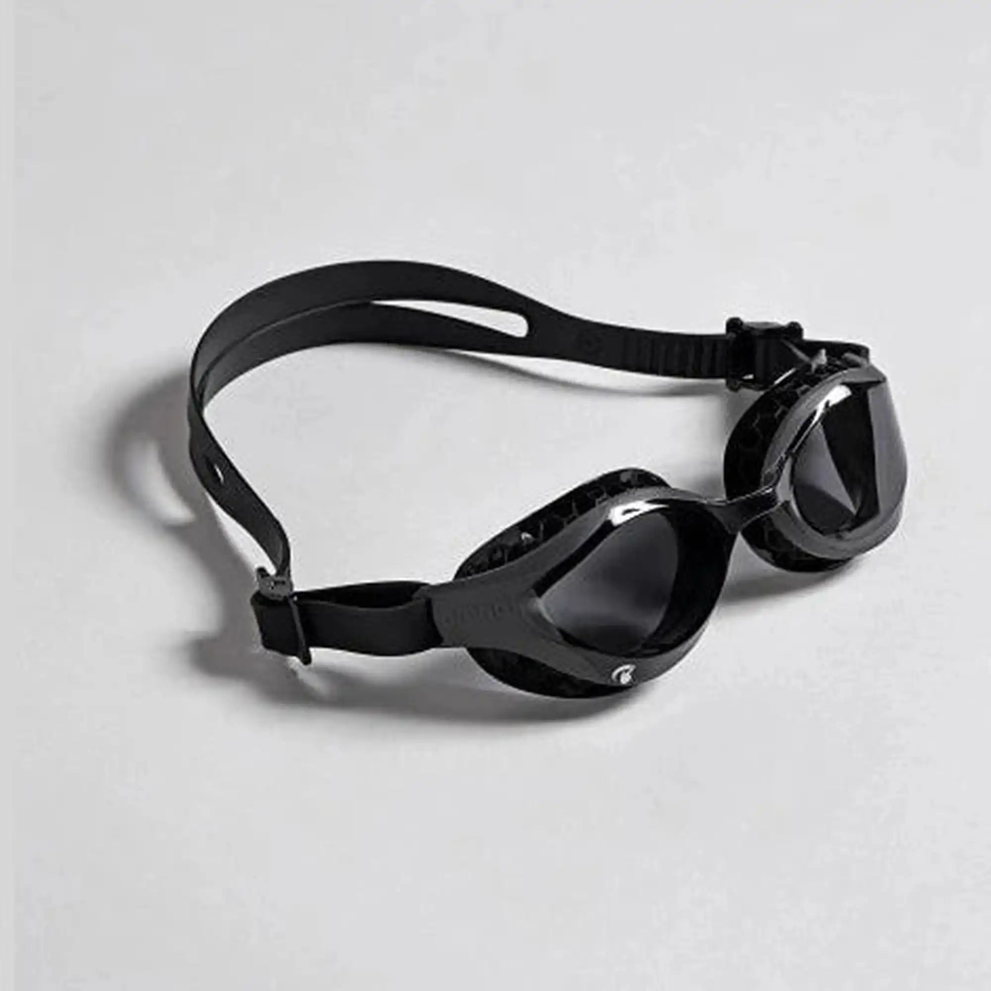 Arena - Air Bold Swipe