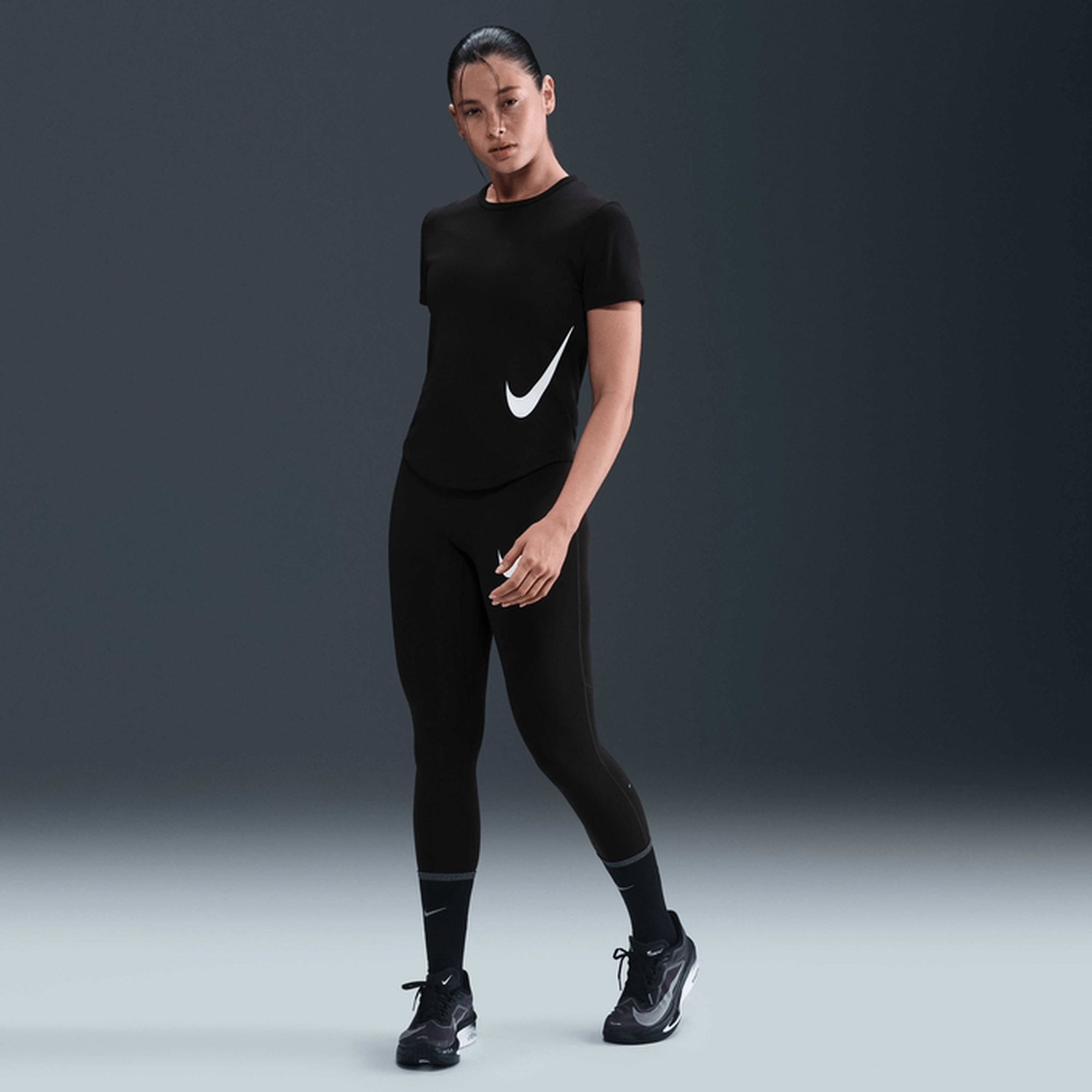 Nike - Crew Shirt Dames