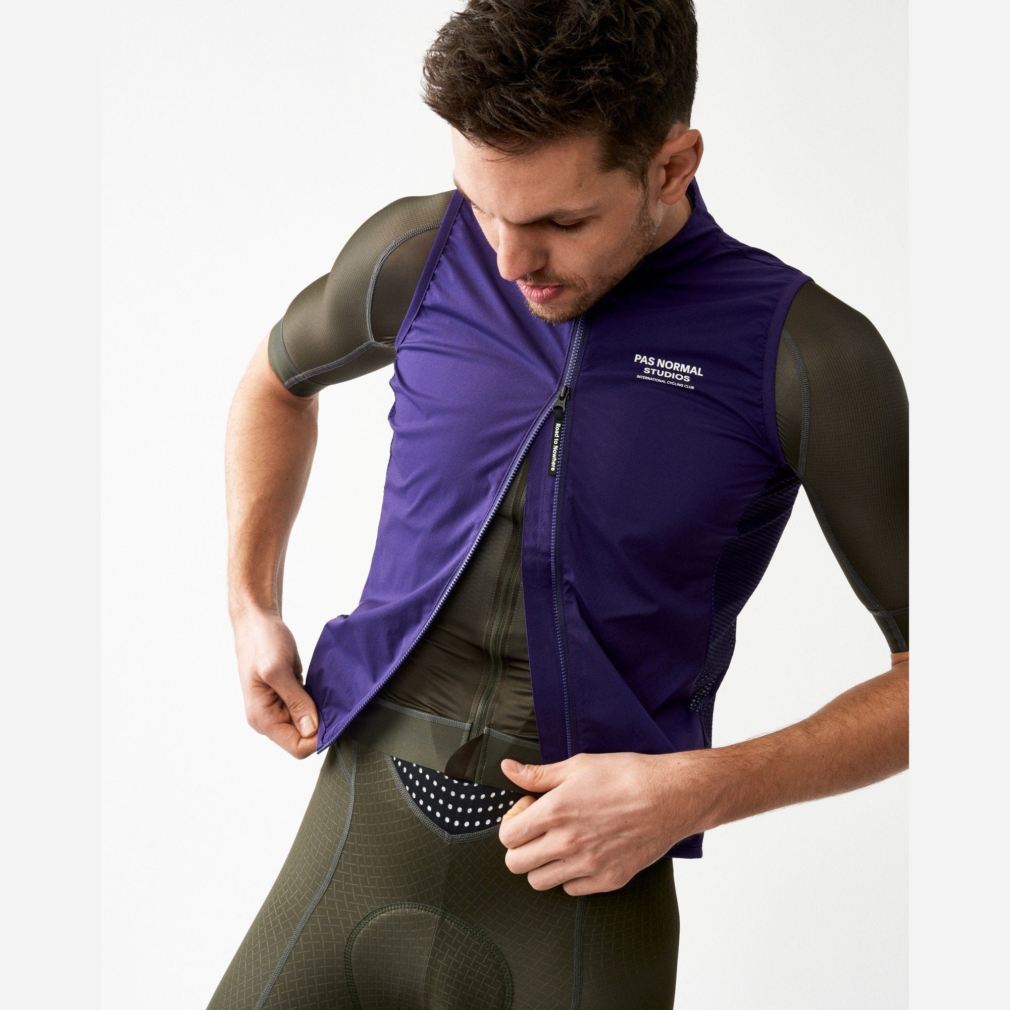 Pas Normal Studios - Mechanism Stow Away Gilet - Purple
