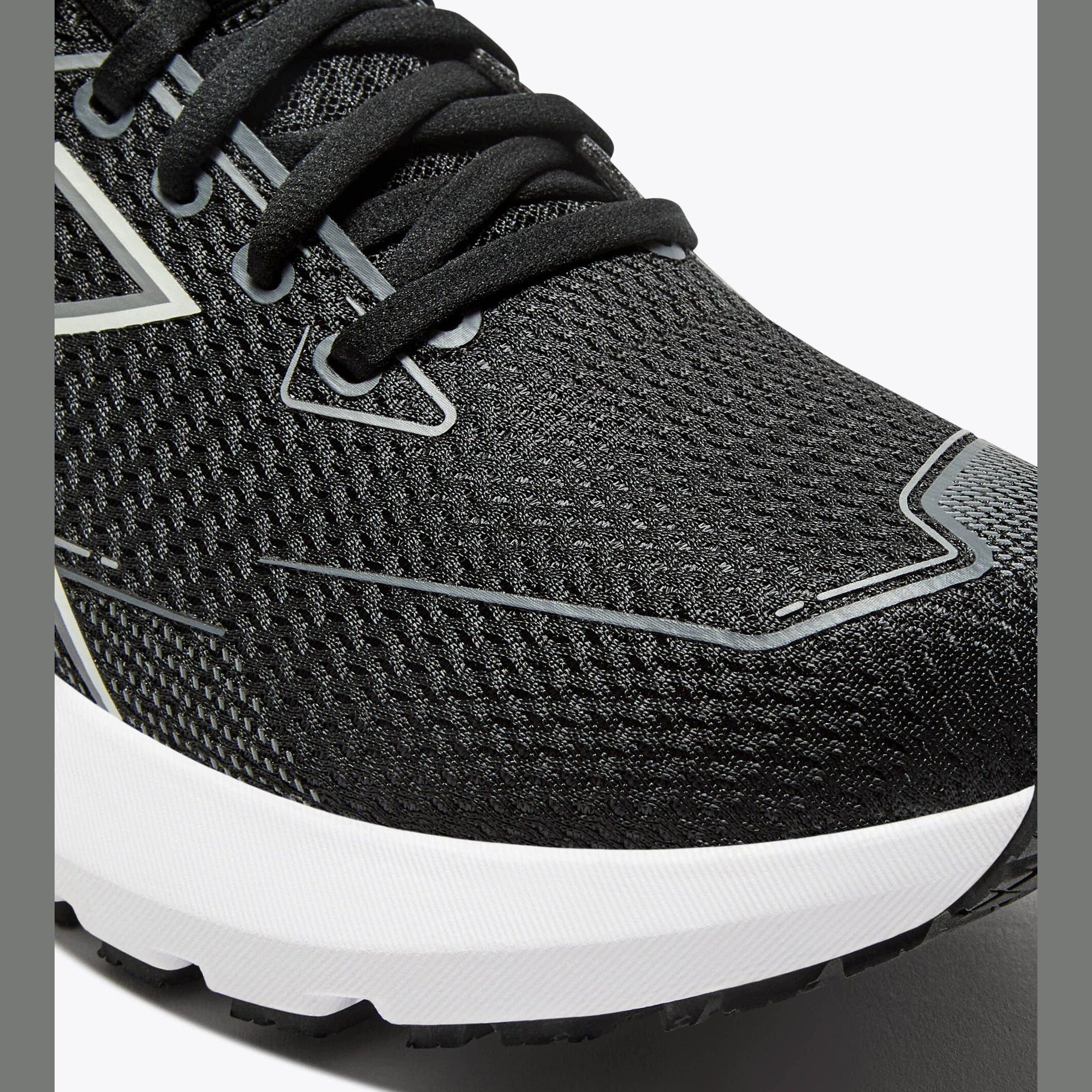 Diadora - Mythos Blushield Vigore 4 Heren