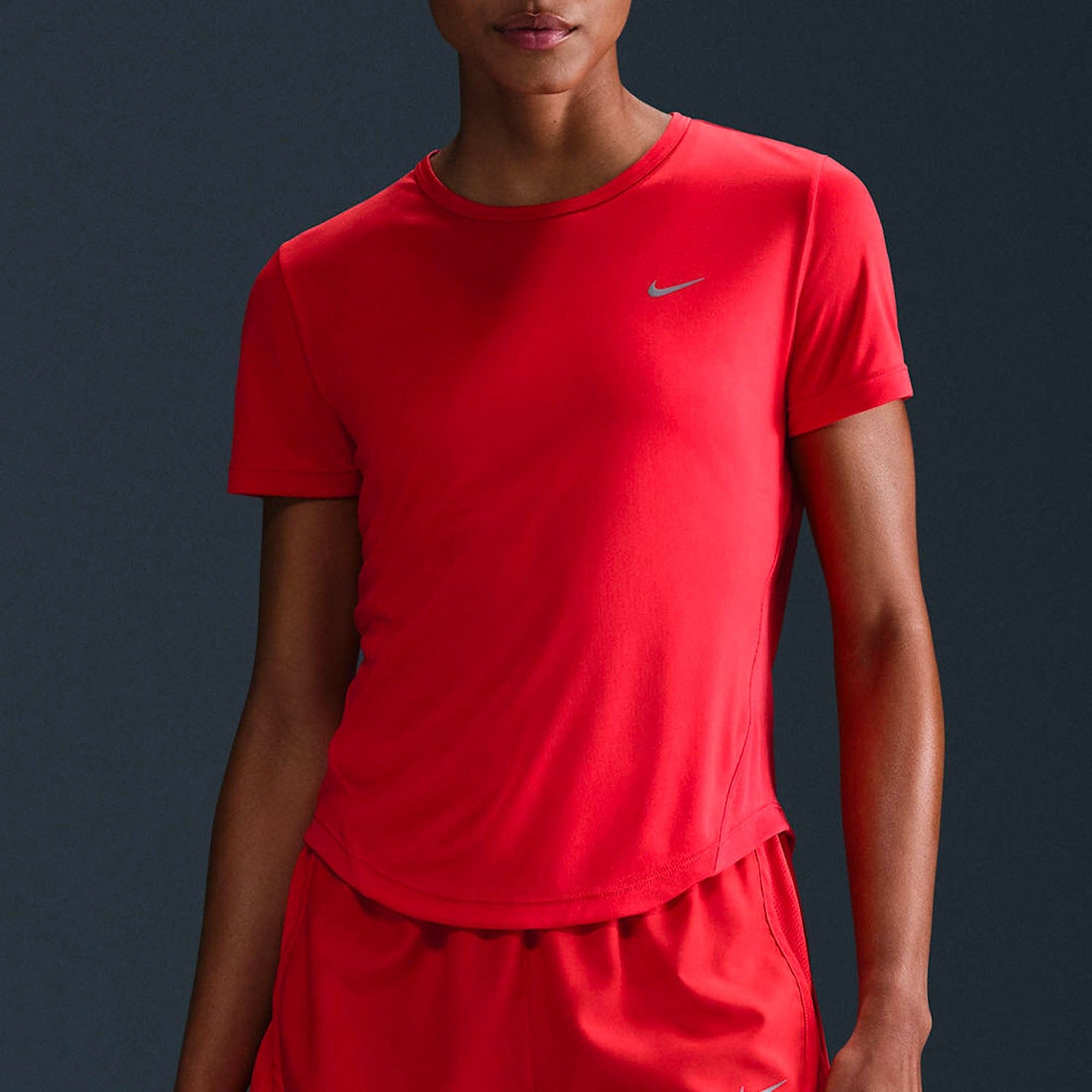 Nike - Nike Tempo T-Shirt Dames
