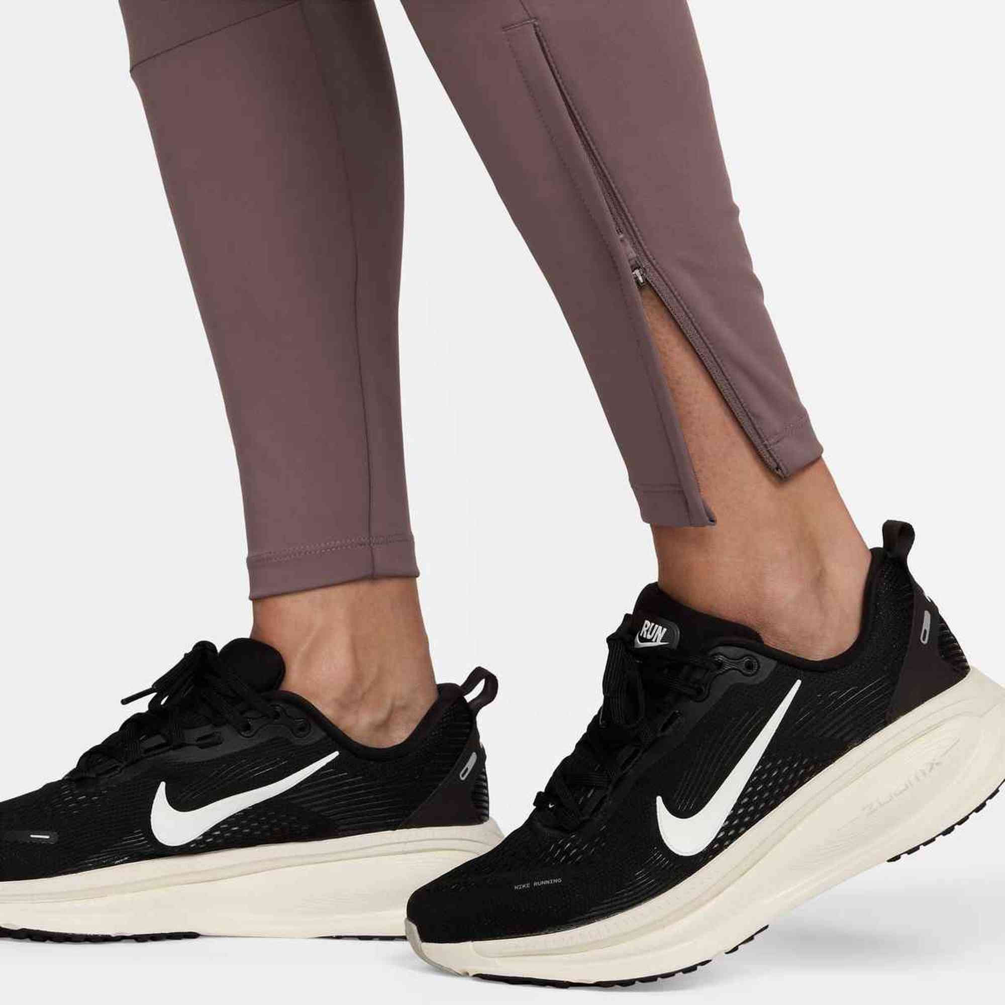 Nike - Women's Dri-FIT Mid-Rise Running Pants