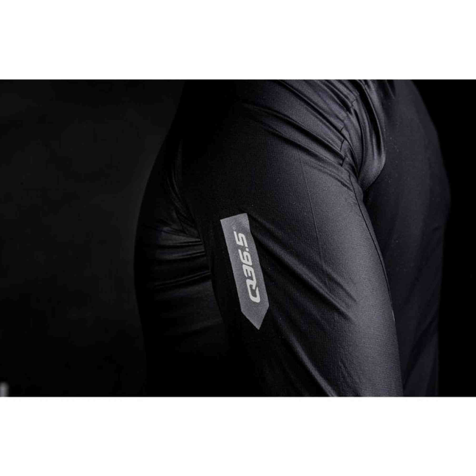 Q36.5 - Air shell Jacket Men - Black