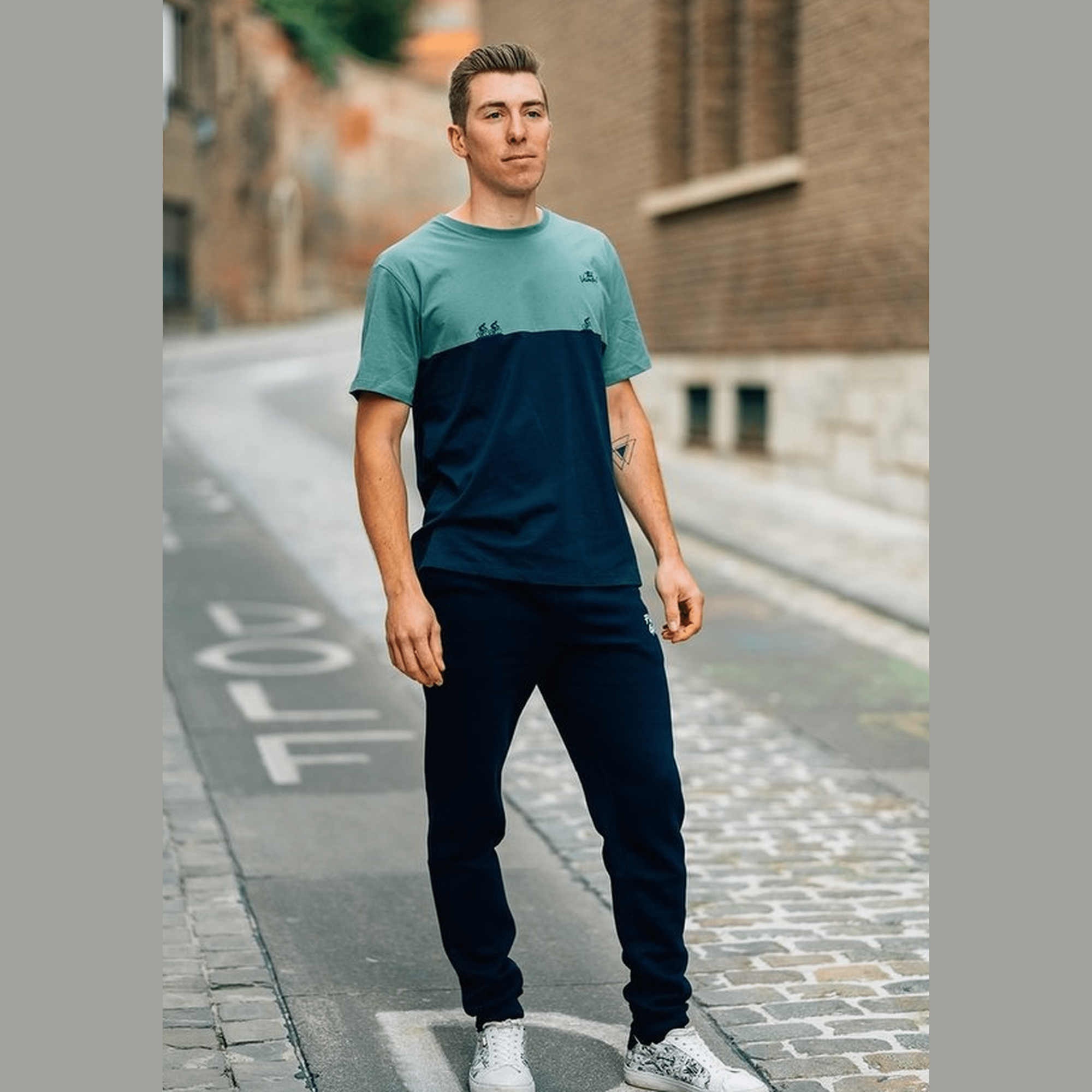 The Vandal - Breakaway Shirt Men - Black/Green