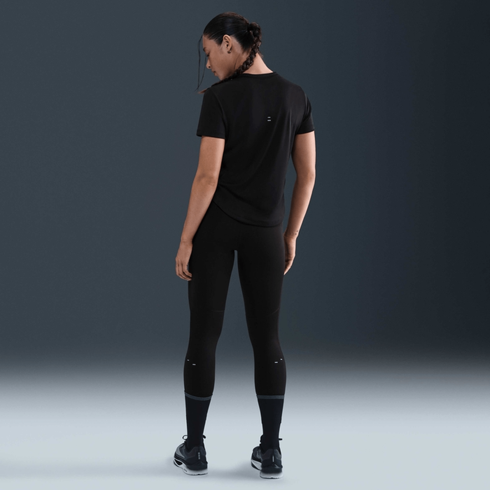 Nike - Crew Shirt Dames
