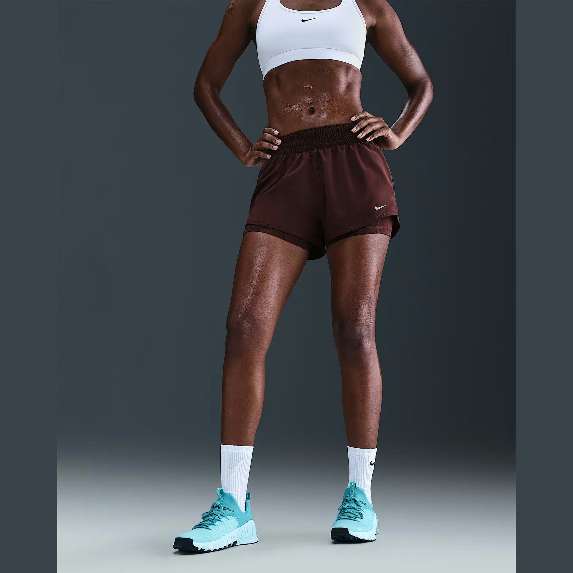 Nike - Dri-FIT Mid-Rise 3" 2-in-1 Shorts Dames