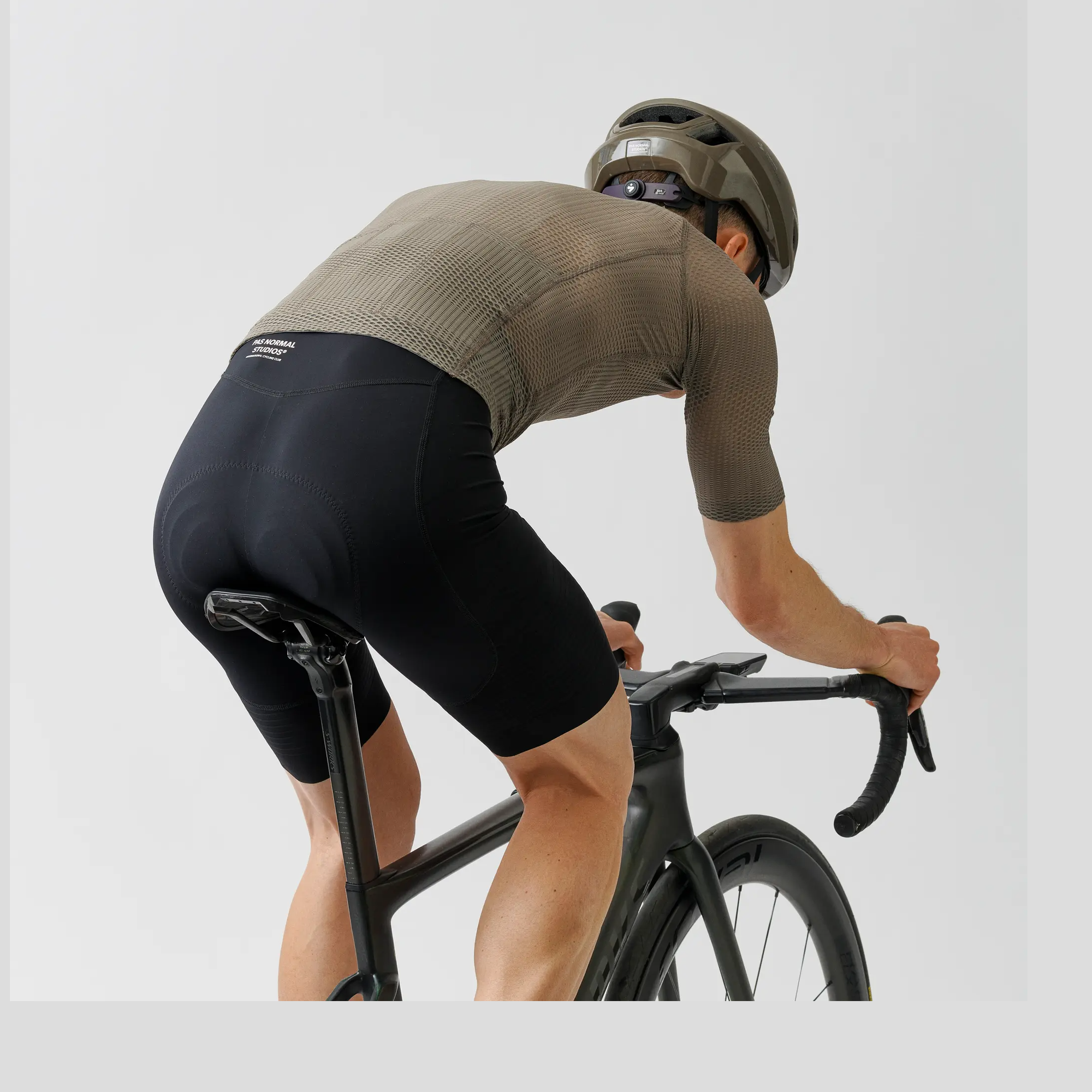 Pas Normal Studios - Mechanism Pro Bib - Black