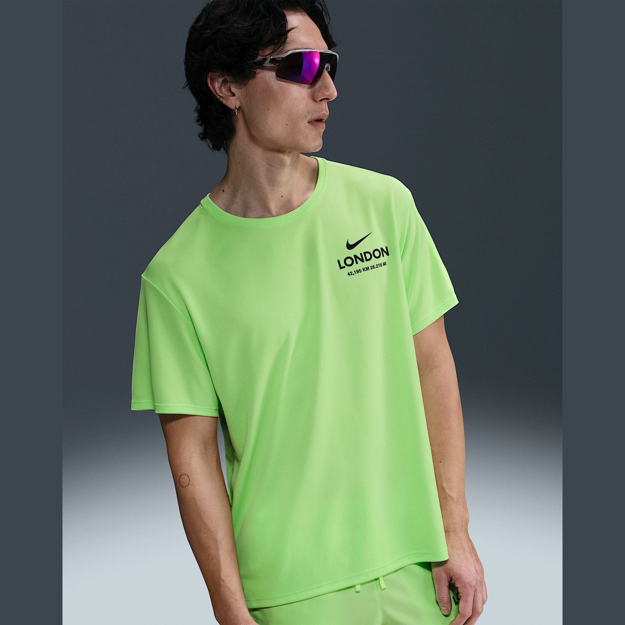 Nike - Nike City Marathon Miler Tee Heren