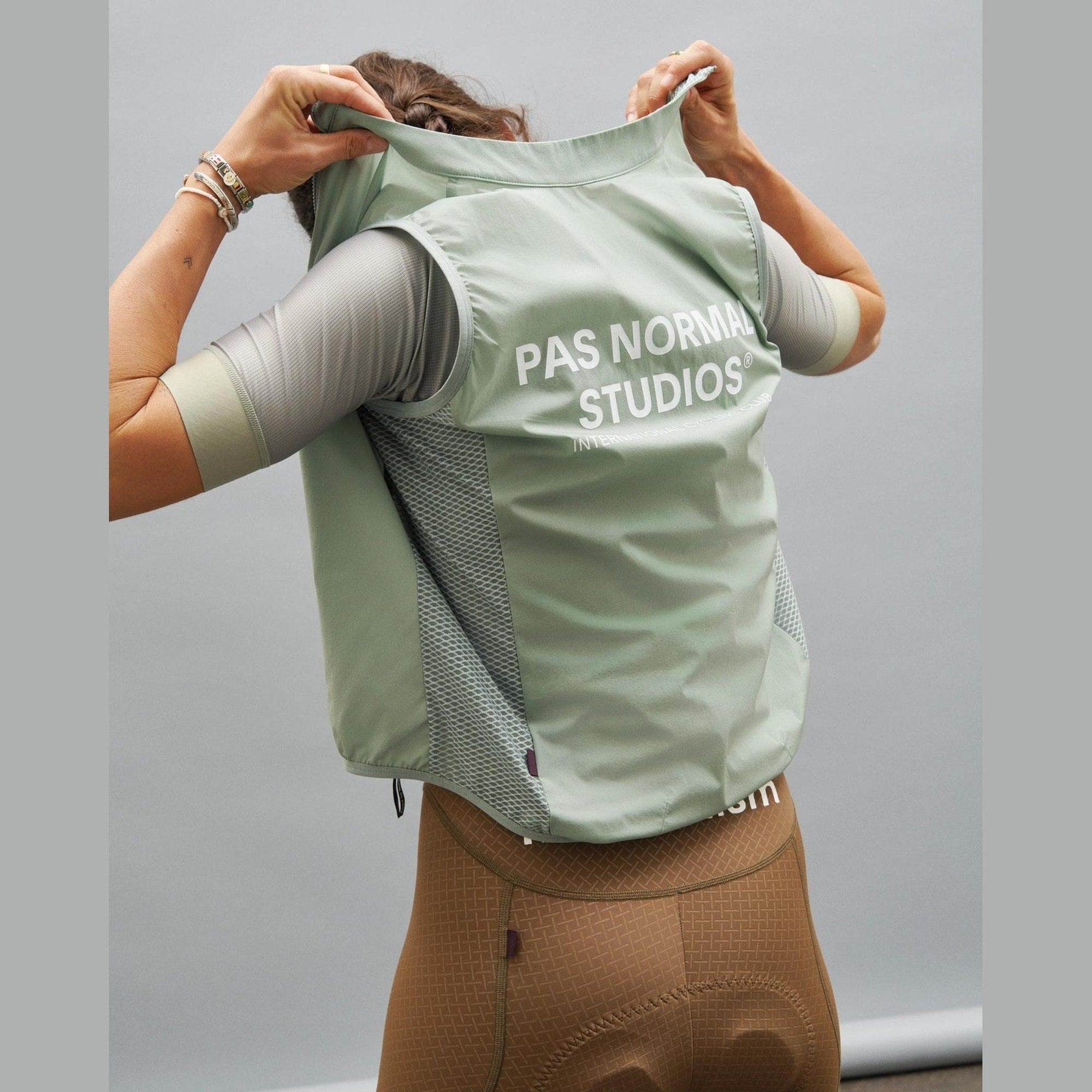 Pas Normal Studios - Women's Mechanism Stow Away Gilet - Dusty Mint